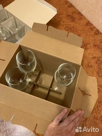 Посуда, ложки, вилки, рюмки, бокалы