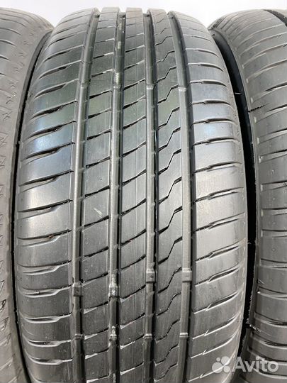 Firestone Roadhawk 215/55 R17 97H