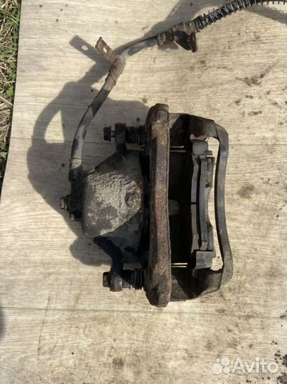 Суппорт передний kia magentis 2