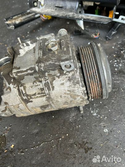Компрессор кондиционера mercedes w220