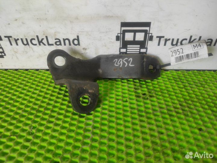 Кронштейн стойки стабилизатора передний левый Man