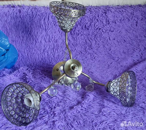 Люстра потолочная новая