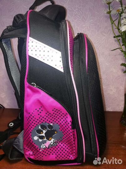 Рюкзак школьный hummingbird