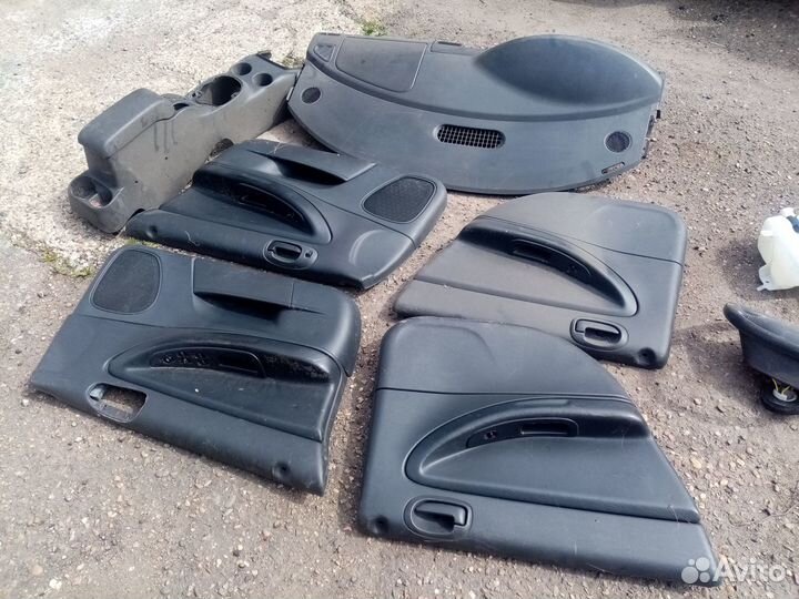 Запчасти на сайбер 2011г