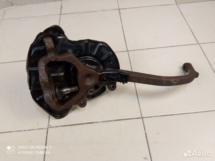Кулак поворотный передний правый Mercedes w220