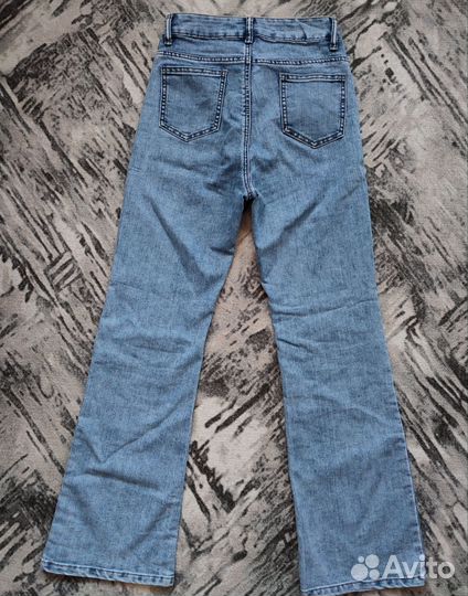 Джинсы клеш женские