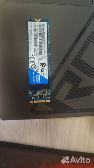 Wd Blue 3D nand SATA SSD M.2 2280 (wds200T2B0B)