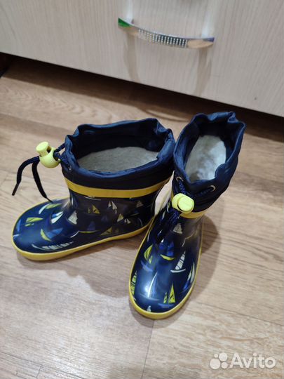 Детские резиновые сапоги