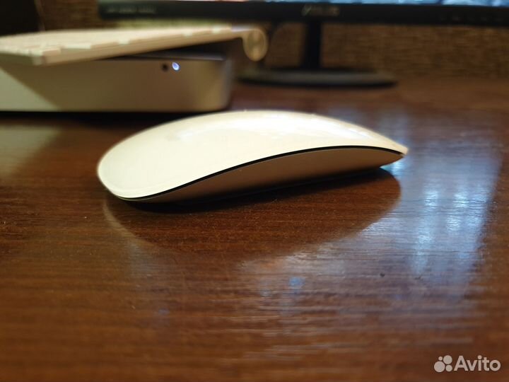 Mac Mini 2014 (Клавиатура и мышь в комплекте)
