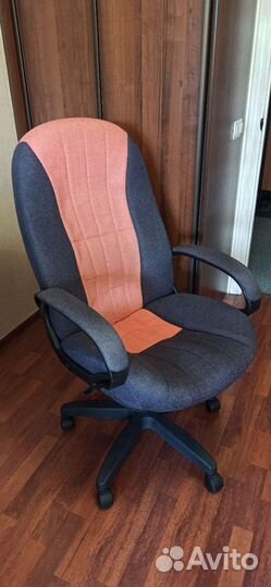 Компьютерный стул