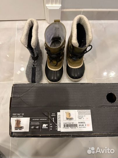 Продам детские сапожки sorel