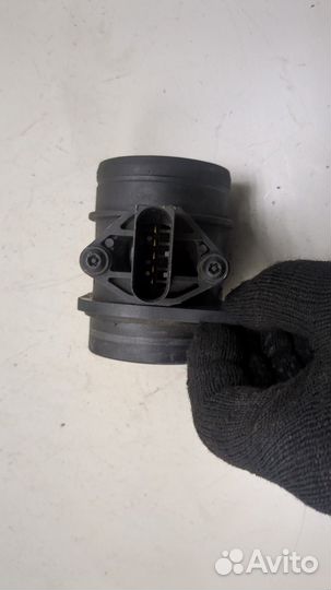 Измеритель потока воздуха Volkswagen Polo