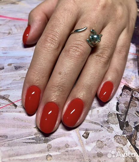 Педикюр с покрытием гель-лаком