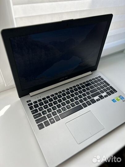 Ноутбук asus