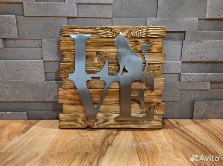 Панно из дерева и металла