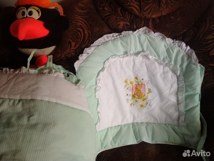 Бортики в кроватку