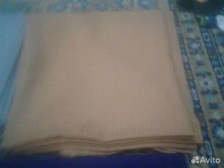 Старинные шерстянные ткани