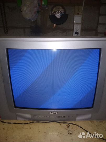Телевизор бу sanyo
