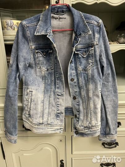 Джинсовая куртка