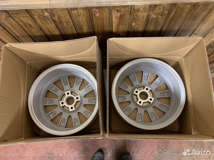6x15 4x100 ET39 54,1 Диск Toyota Fielder