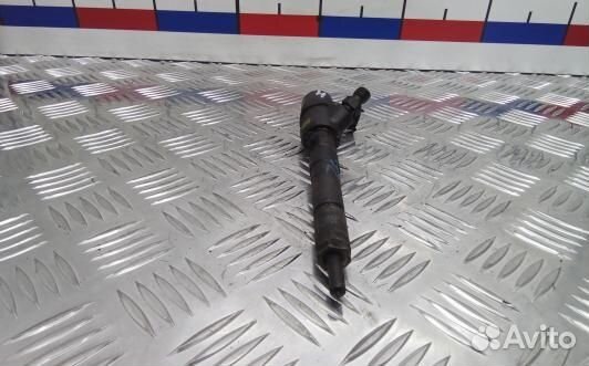 Форсунка дизельная opel astra J (LEA12AL04)