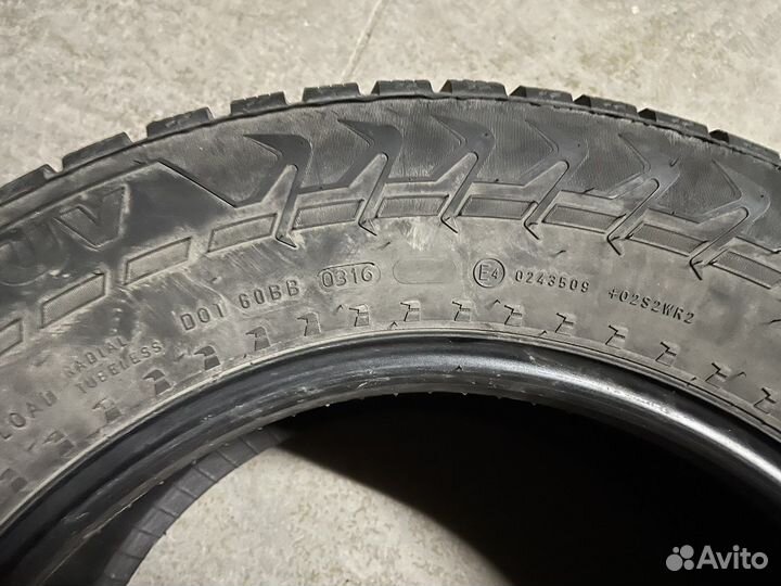 Nokian Tyres Hakkapeliitta 7 SUV 215/65 R16