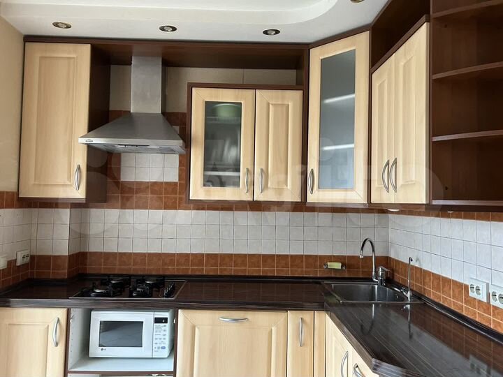 2-к. квартира, 50 м², 2/5 эт.