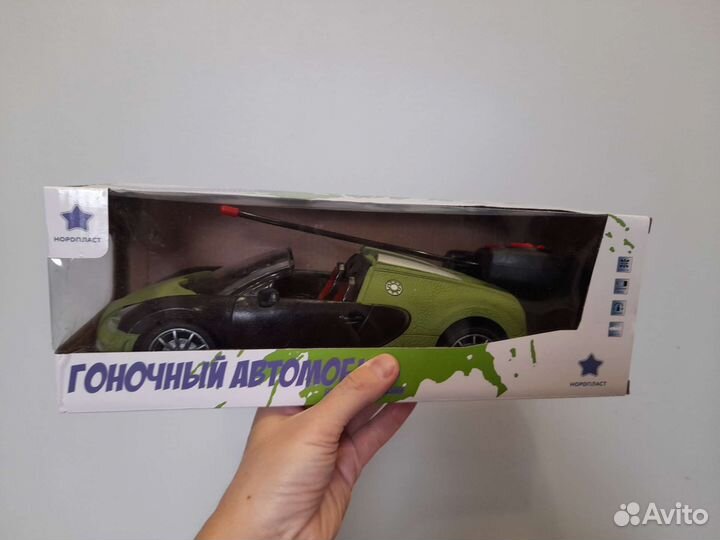 Гоночный автомобиль на пульте