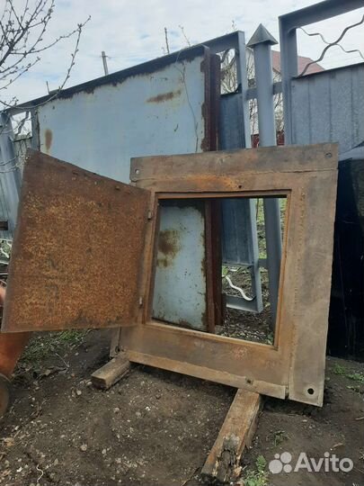 Люк канализационный