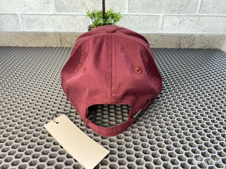 Кепка Calvin Klein женская