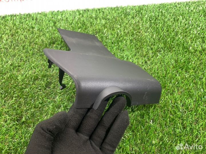 Крышка блока управления двигателем Audi A8 D3 BVJ