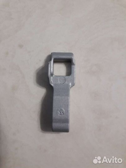 Крючок люка стиральной машины LG
