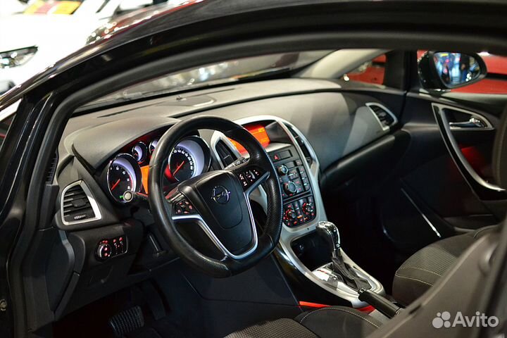 Opel Astra GTC 1.4 AT, 2012, 133 000 км