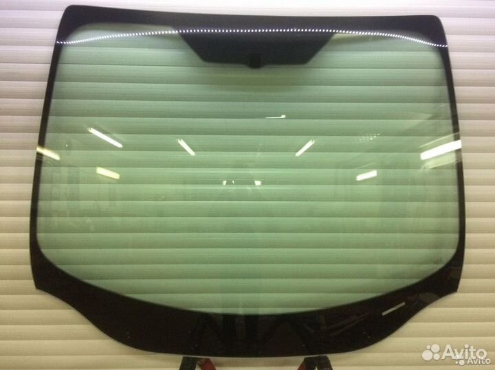 Лобовое стекло Сузуки сх4