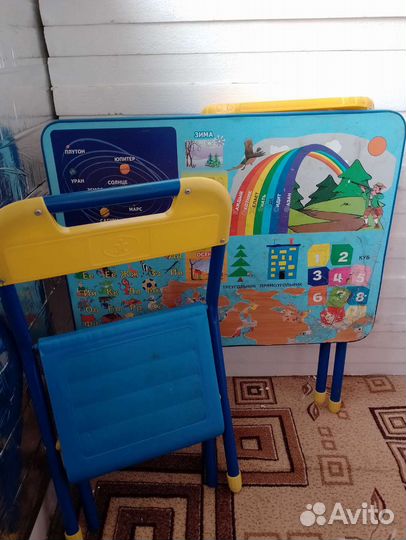 Детский стол и стульчик