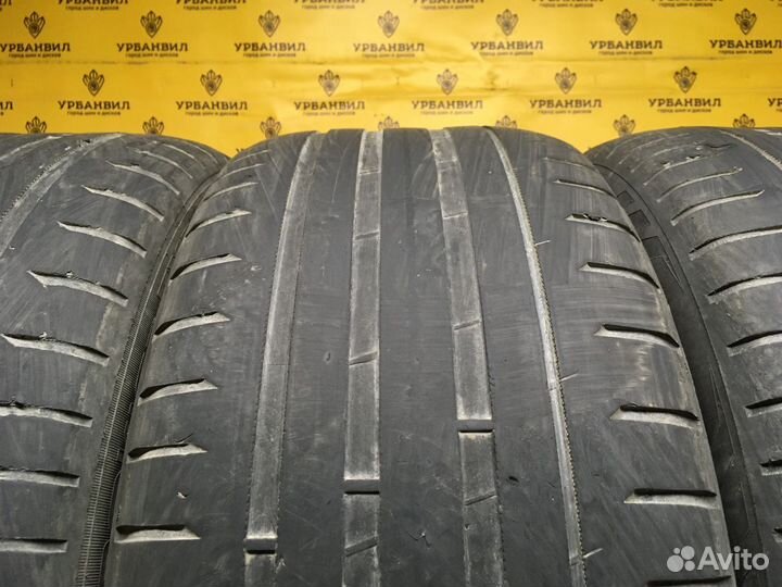 Nokian Tyres Hakka Black 2 SUV 265/45 R21 104Y