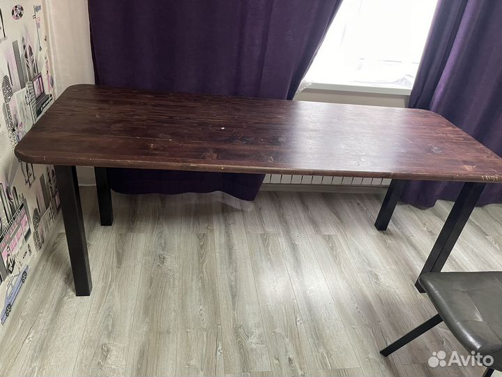 Кухонный стол