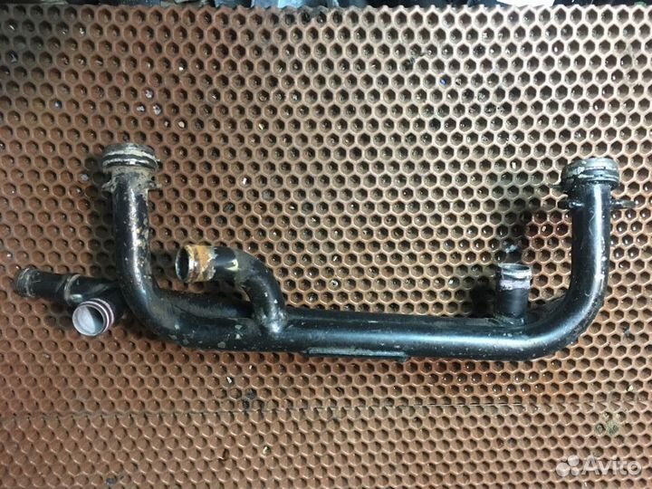 Трубка системы охлаждения Audi A8 D2 1999 Г