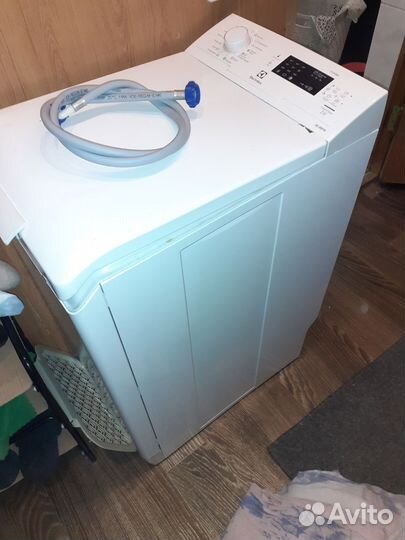 Стиральная машина с вертикальной загрузкой