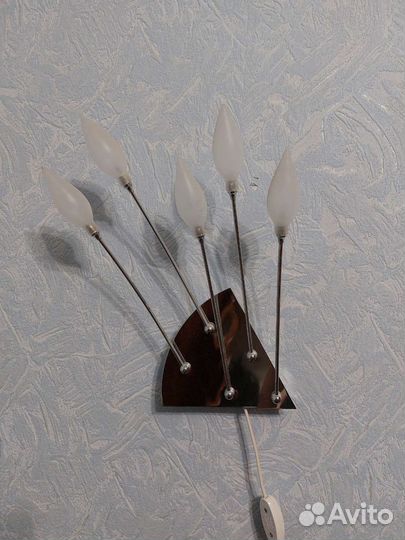 Настенный светильник бра