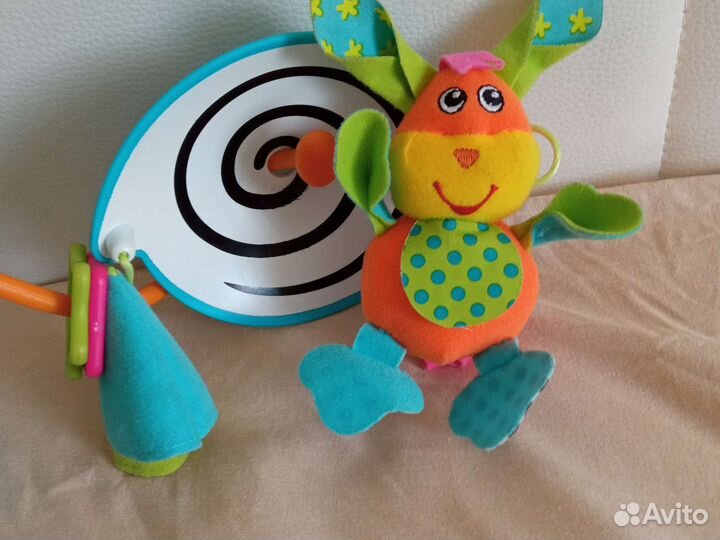 Мобиль на кроватку тини love