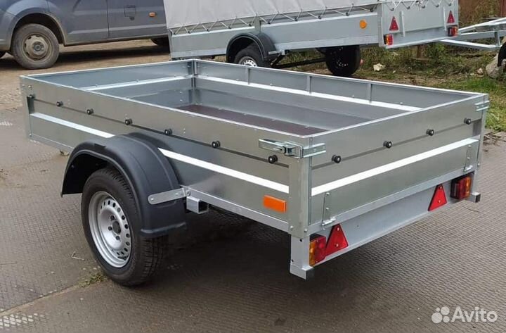Прицеп на легковой автомобиль в Крыму 2,2 х1,3 м