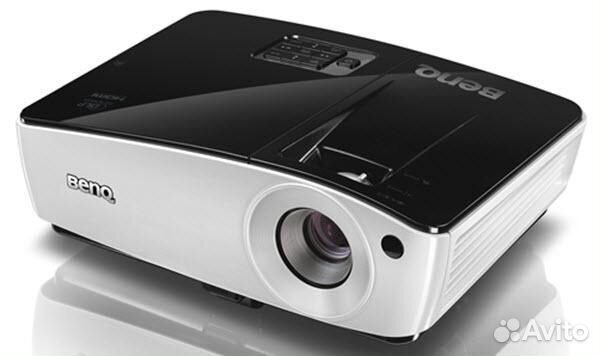 Проектор Benq MX661 вместе с экраном сдам в аренду