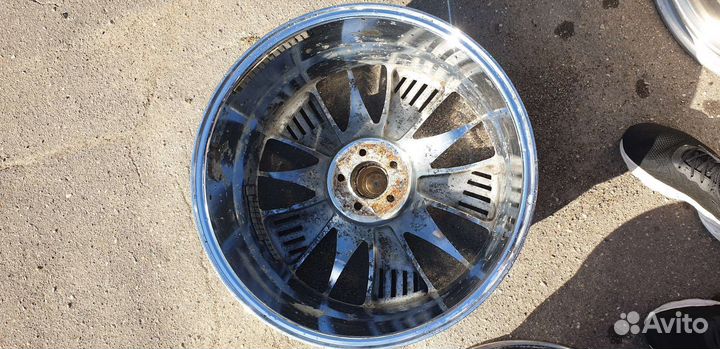 Диски хром США 22R + Резина