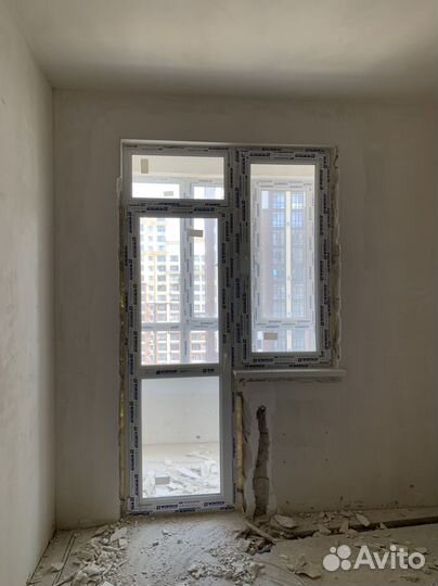 Оконный Оконно-дверной блок