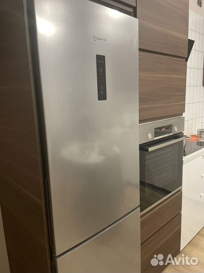 Холодильник indesit itr 5180 x серый