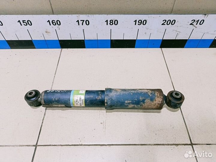 Амортизатор задний RAV 4 2013