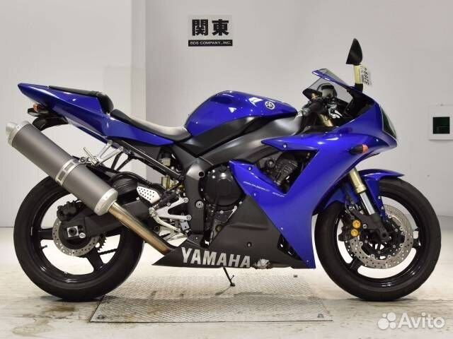 Yamaha YZF-R1