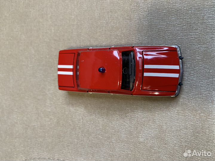 Модели автомобилей СССР 1:43 волга газ-3102