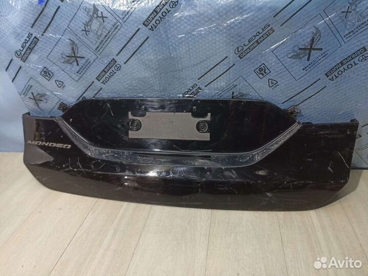 Накладка крышки багажника Mondeo 5 Мондео